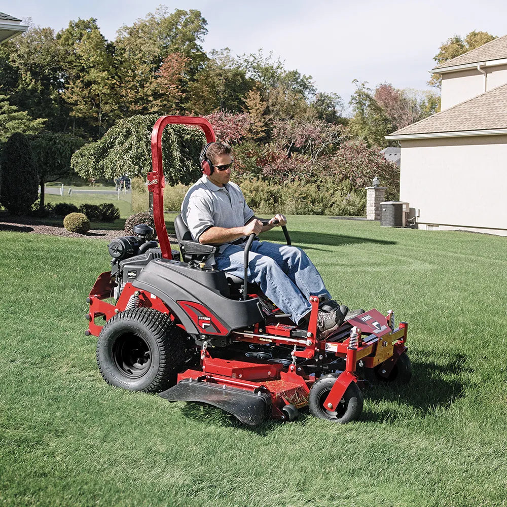 Ferris IS 700 60 In. 27 HP Briggs & Stratton CXi Zero Turn Mower