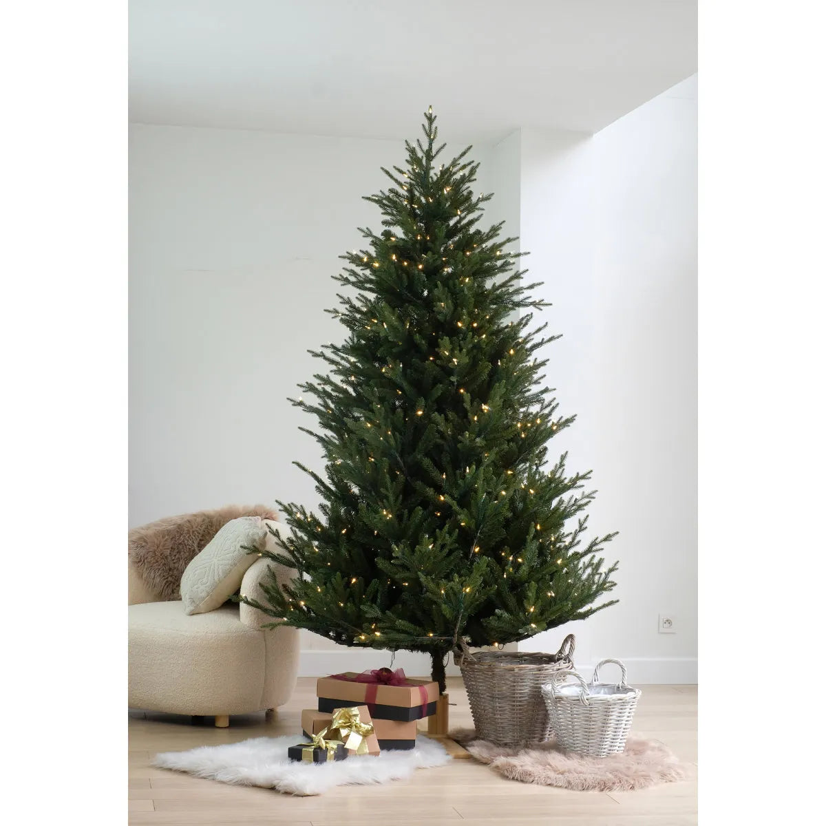 Artificial Christmas Tree Size 7.97 H’