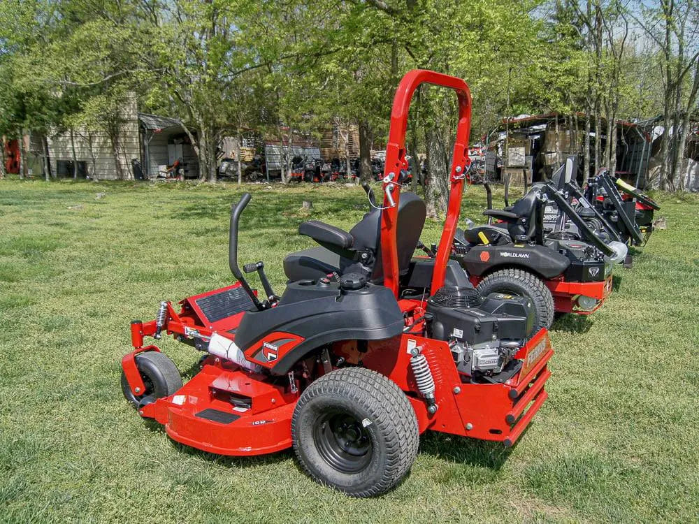 Ferris IS 700 60 In. 27 HP Briggs & Stratton CXi Zero Turn Mower