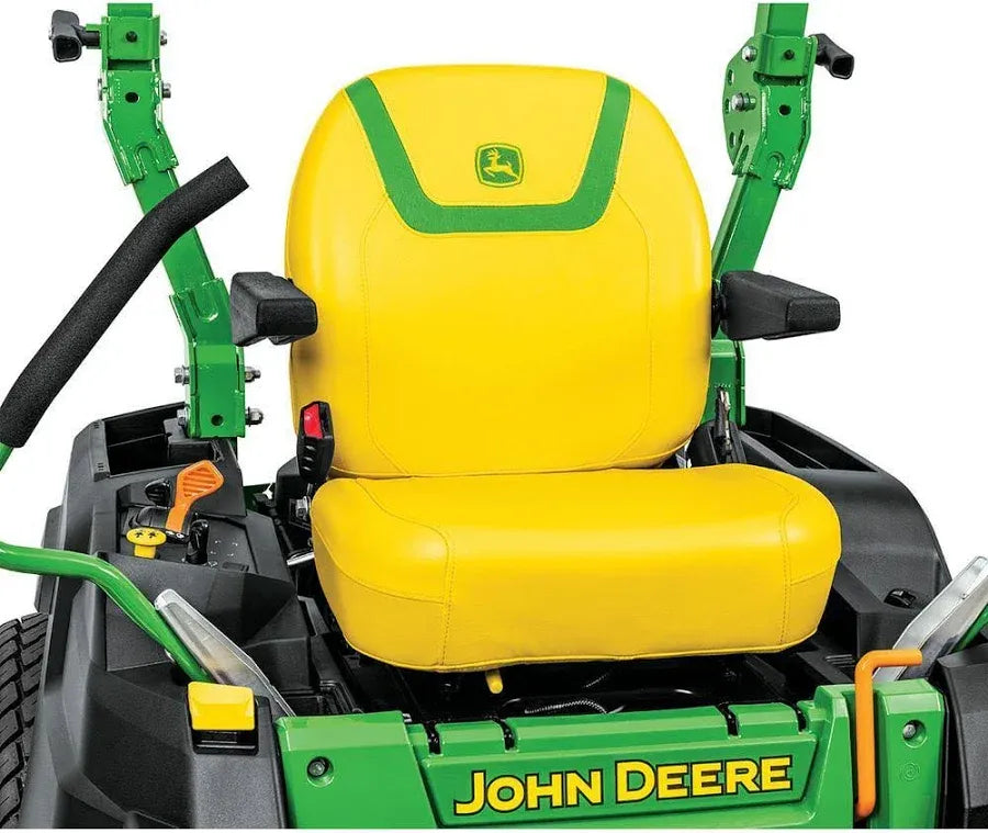 John Deere Zero Turn Lawn Mower BG21138