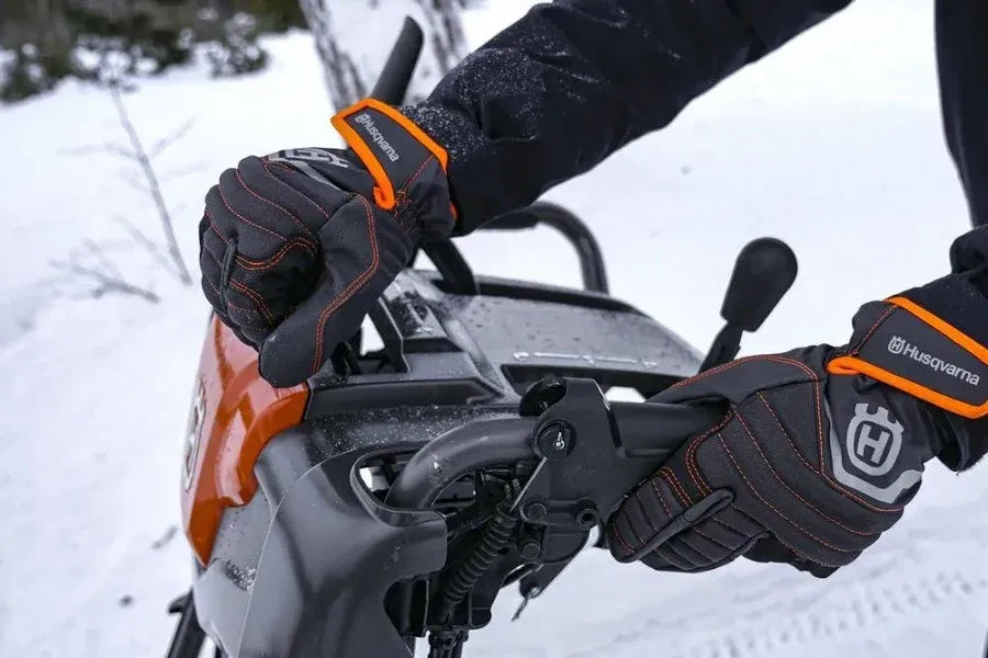 Husqvarna ST 324 Residential Snow Blower
